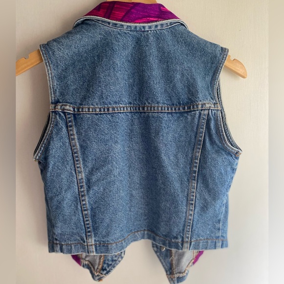Vintage fabric custom denim vest - Picture 4 of 7